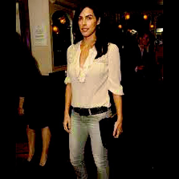 Meet your Posher, (Ginny) Jennifer R: (Mrs R) 💋🌈 - Picture 5 of 12